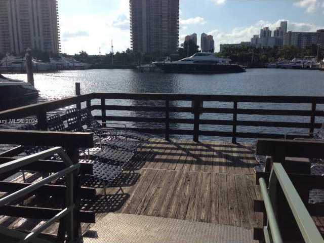 Small Image of 19877 EAST COUNTRY CLUB DR #3108, Aventura Number 29
