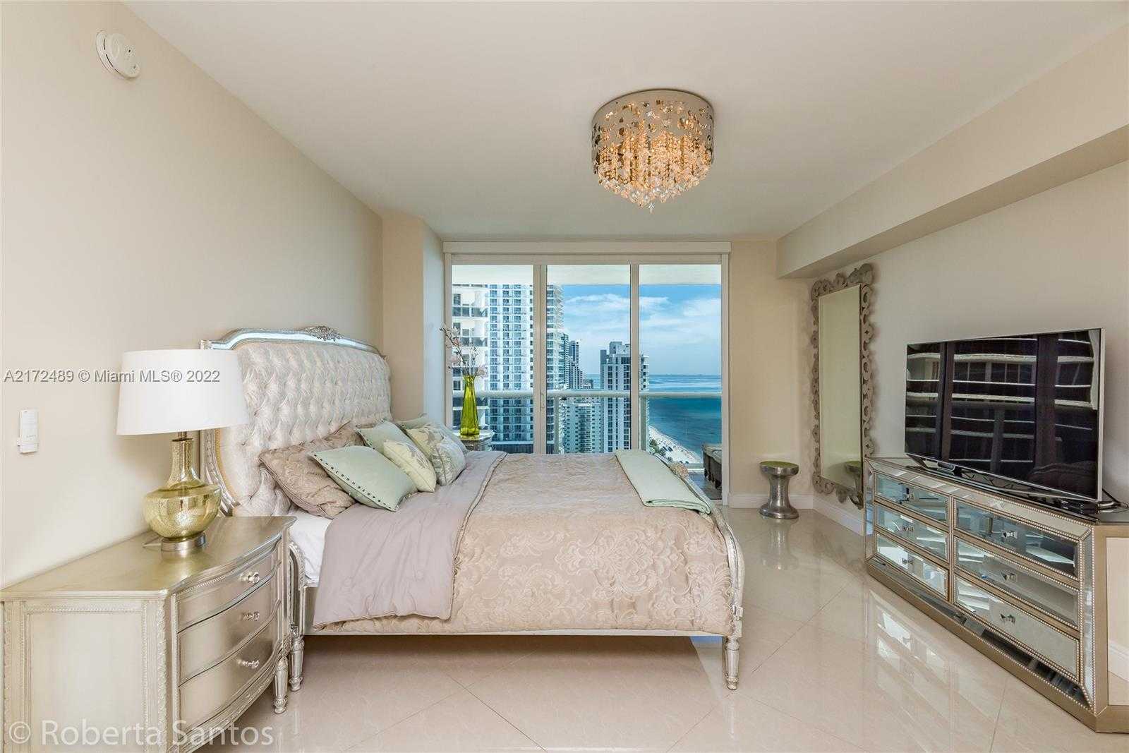 Small Image of 1830 S Ocean Dr, Hallandale Beach, FL 33009, USA Number 15