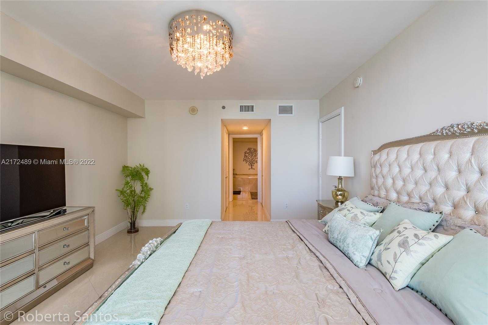 Small Image of 1830 S Ocean Dr, Hallandale Beach, FL 33009, USA Number 16