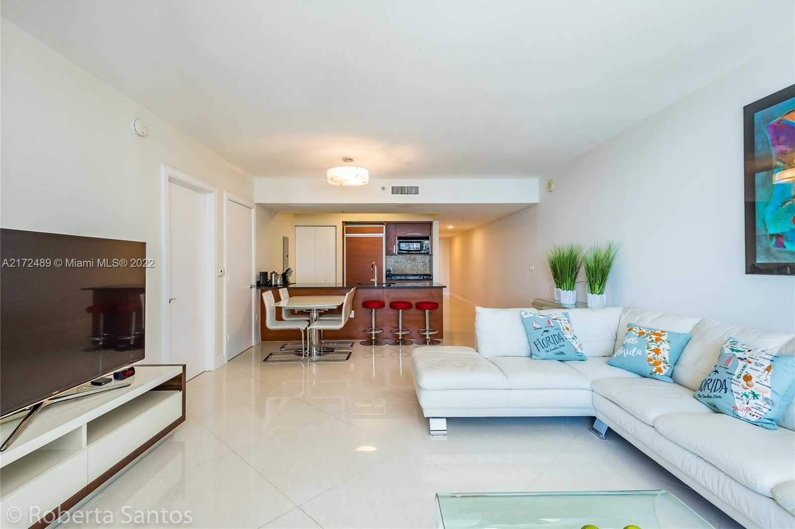 Small Image of 1830 S Ocean Dr, Hallandale Beach, FL 33009, USA Number 2