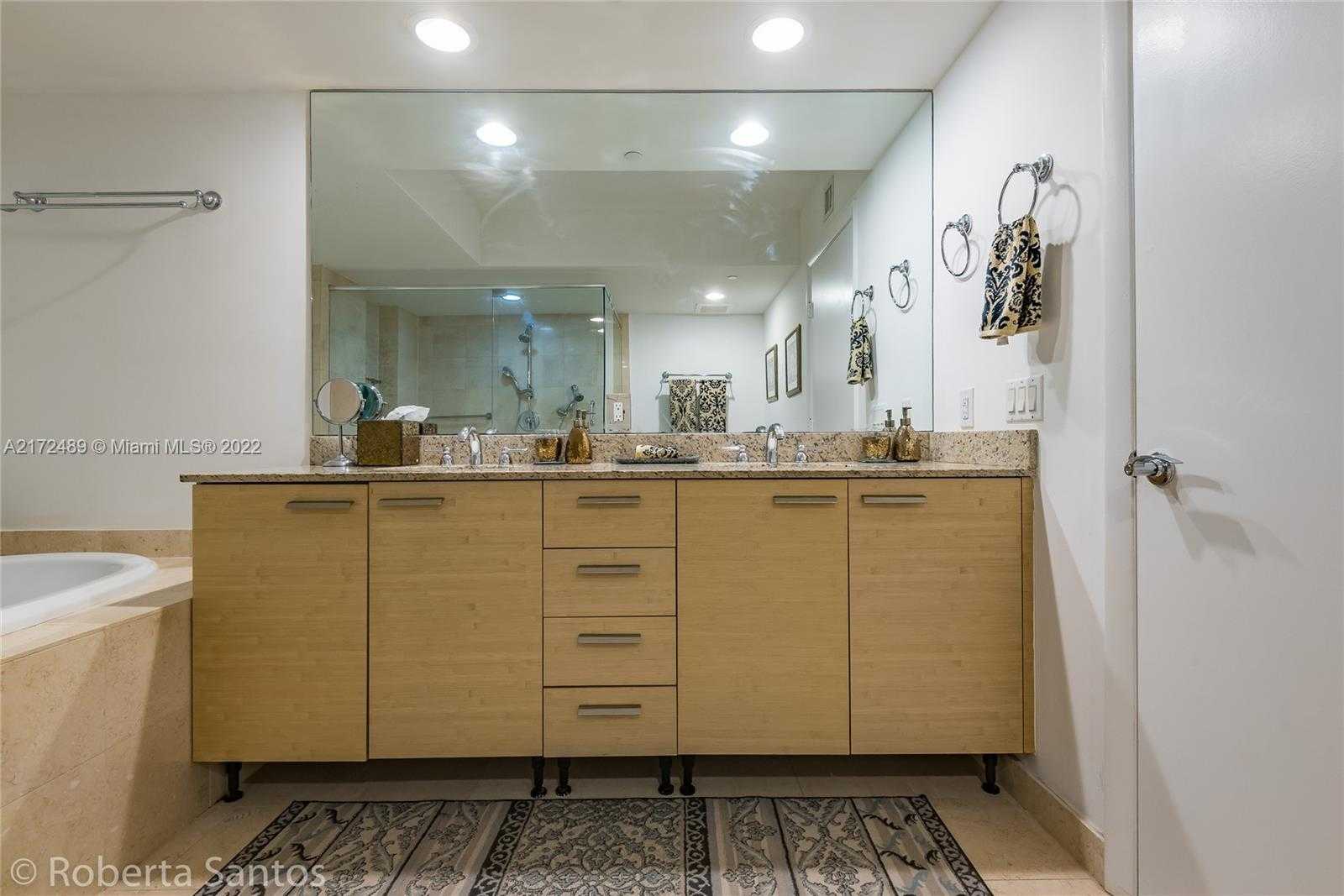 Small Image of 1830 S Ocean Dr, Hallandale Beach, FL 33009, USA Number 22