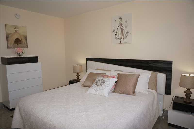 Small Image of 19370 COLLINS AV SEASONAL #1611, Sunny Isles Beach Number 10