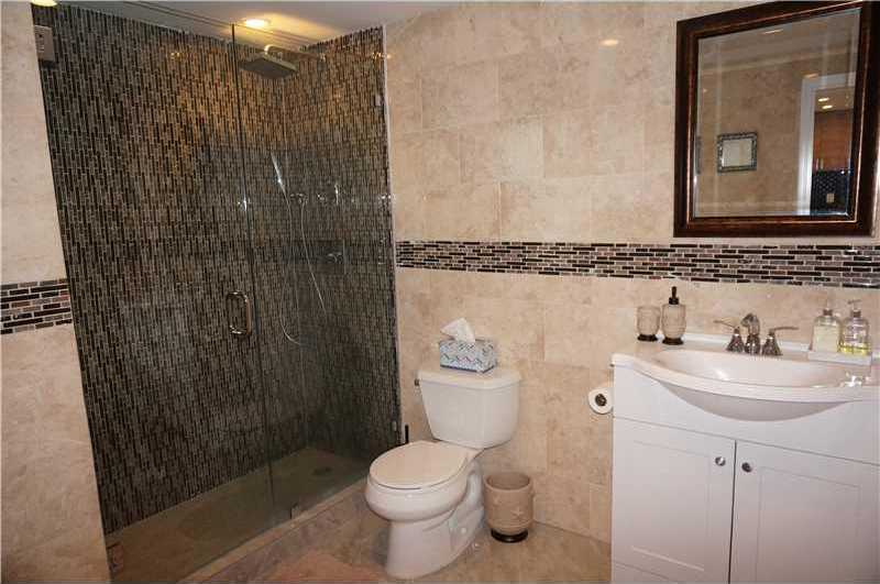 Small Image of 19370 COLLINS AV SEASONAL #1611, Sunny Isles Beach Number 14