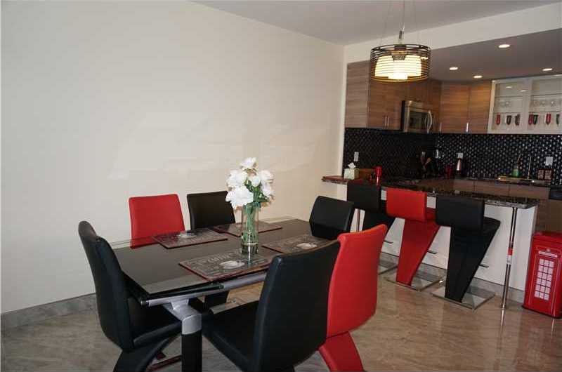 Small Image of 19370 COLLINS AV SEASONAL #1611, Sunny Isles Beach Number 4
