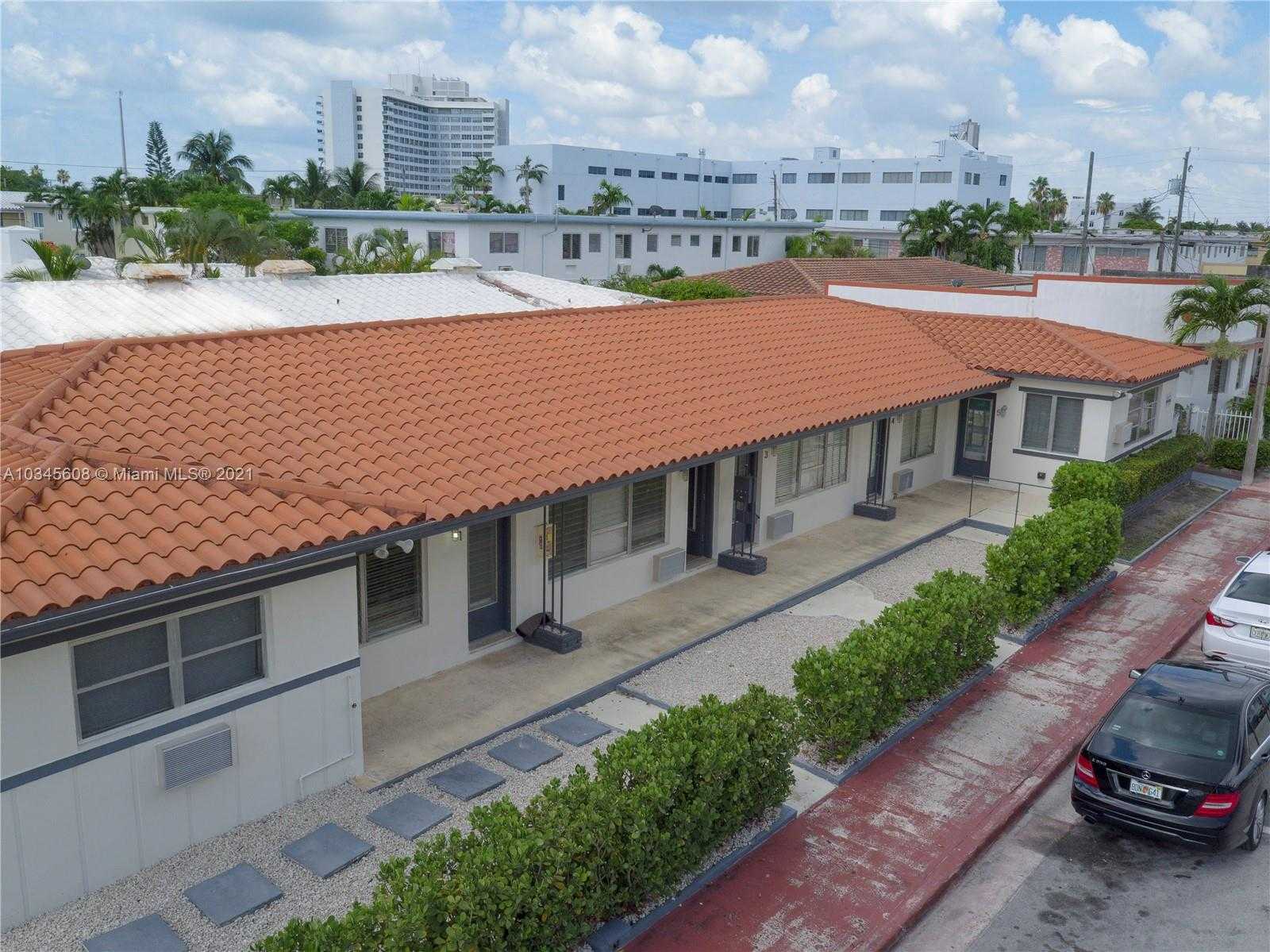 Small Image of 7746 Carlyle Ave, Miami Beach, FL 33141, USA Number 6