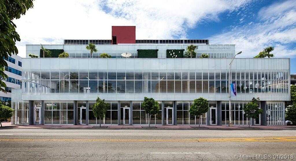 Small Image of 1000 17th St, Miami Beach, FL 33139, USA Number 2