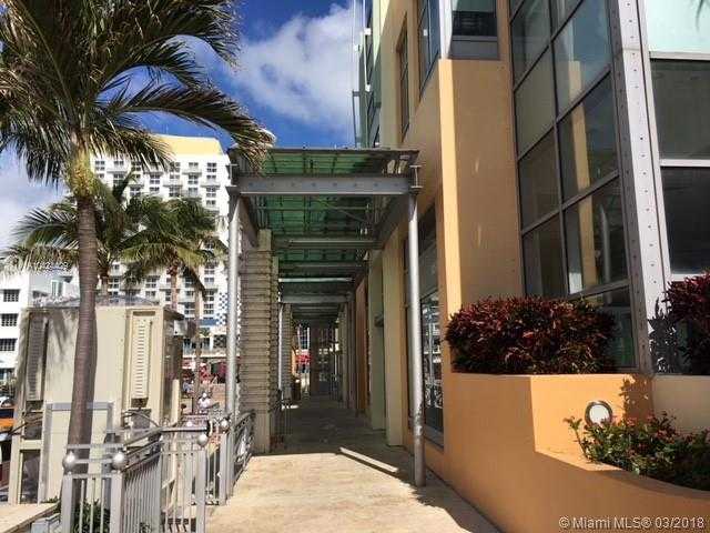Small Image of 1451 Ocean Dr, Miami Beach, FL 33139, USA Number 10