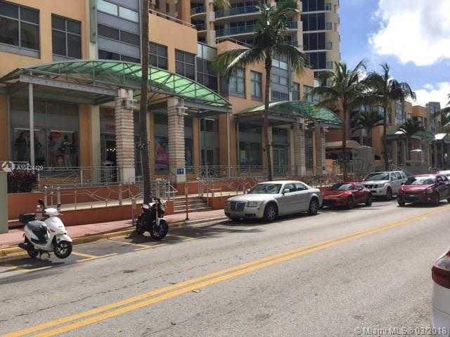 Small Image of 1451 Ocean Dr, Miami Beach, FL 33139, USA Number 15