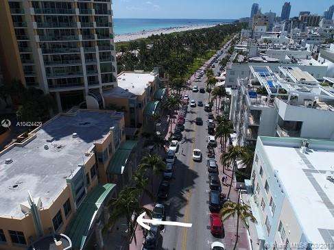 Small Image of 1451 Ocean Dr, Miami Beach, FL 33139, USA Number 8