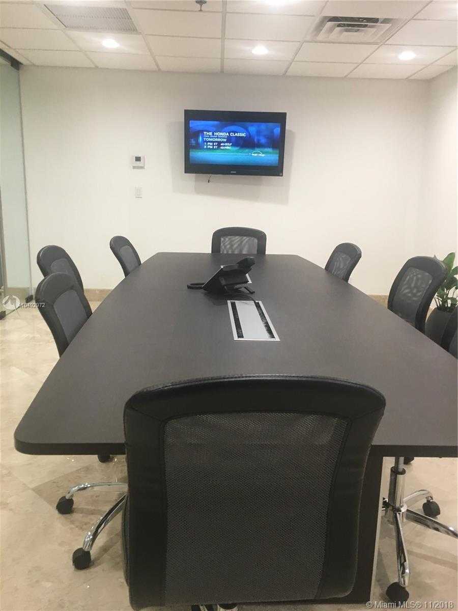 Small Image of 111 NE 1st Ave, Miami, FL 33132, USA Number 11