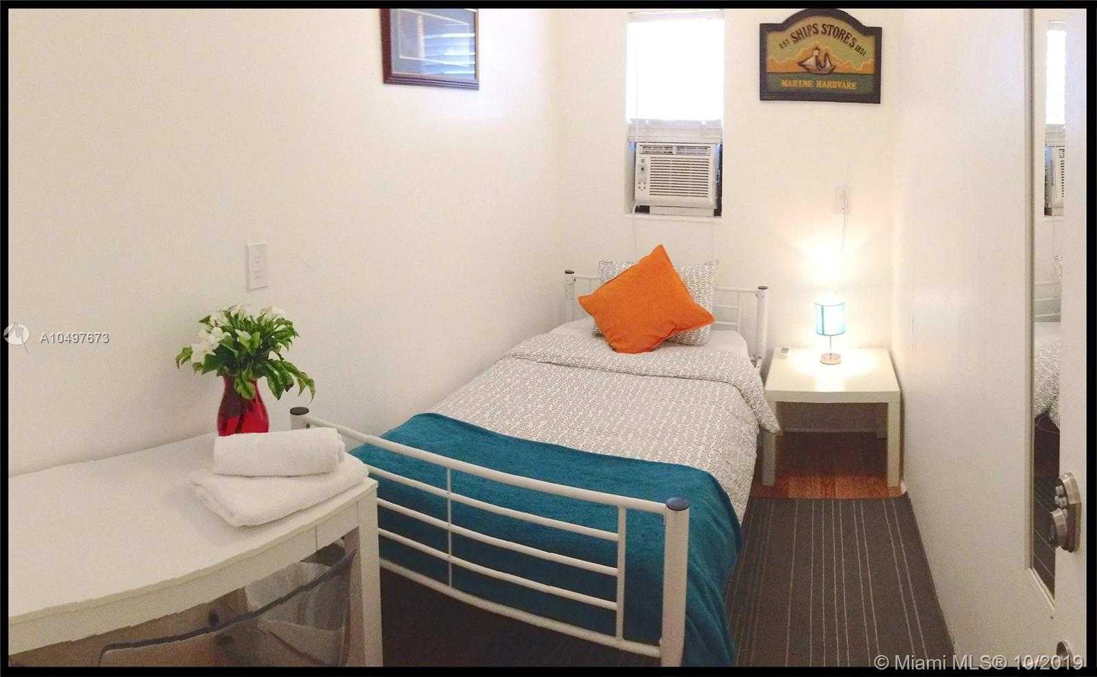 Small Image of 1255 West Ave, Miami Beach, FL 33139, USA Number 18