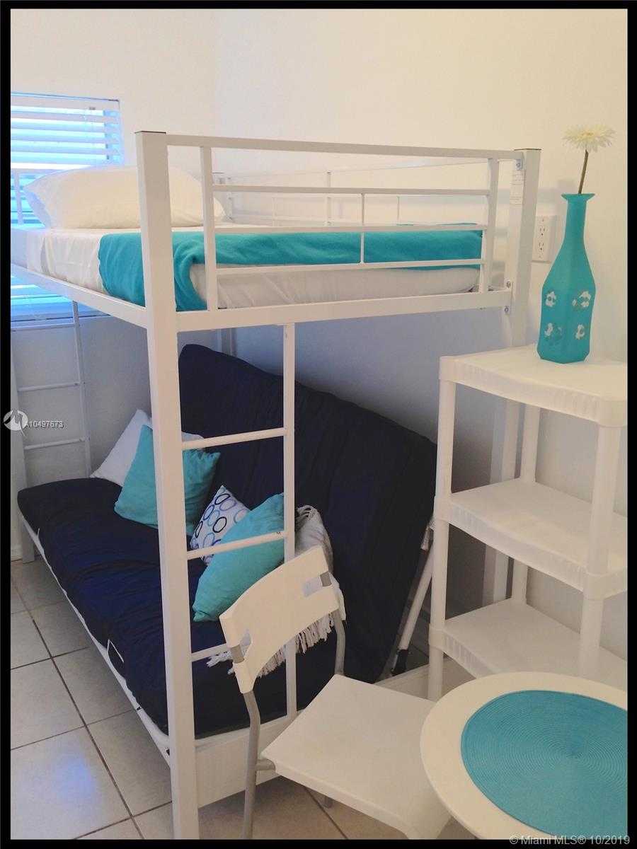 Small Image of 1255 West Ave, Miami Beach, FL 33139, USA Number 21