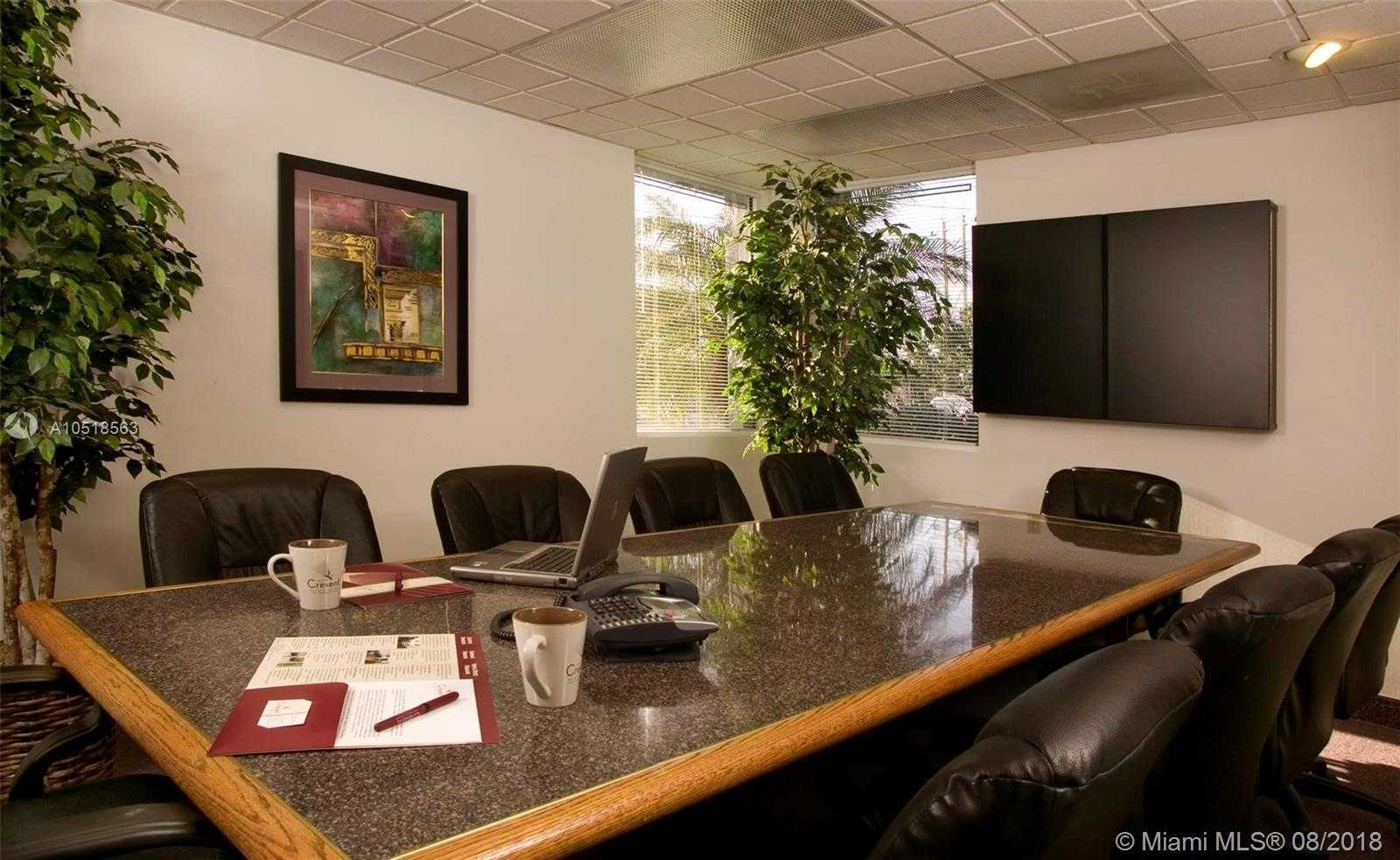 Small Image of 9000 SHERIDAN ST, Pembroke Pines Number 3