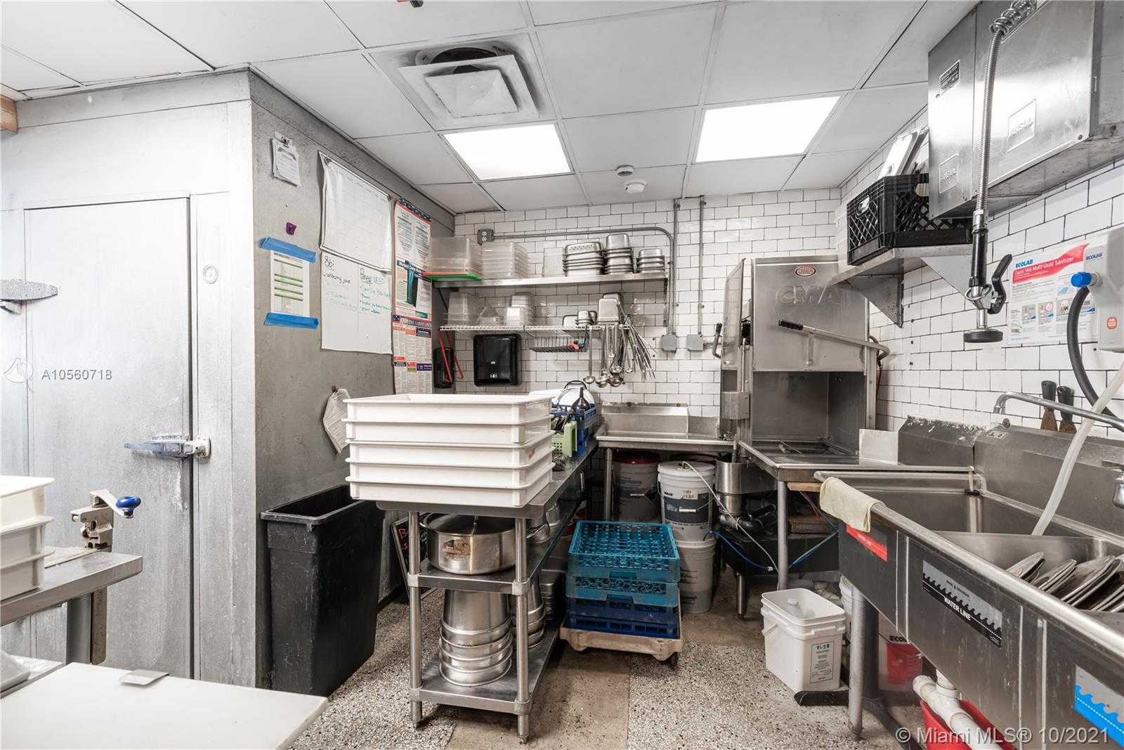 Small Image of 222 Commercial Blvd, Lauderdale-By-The-Sea, FL 33308, USA Number 13