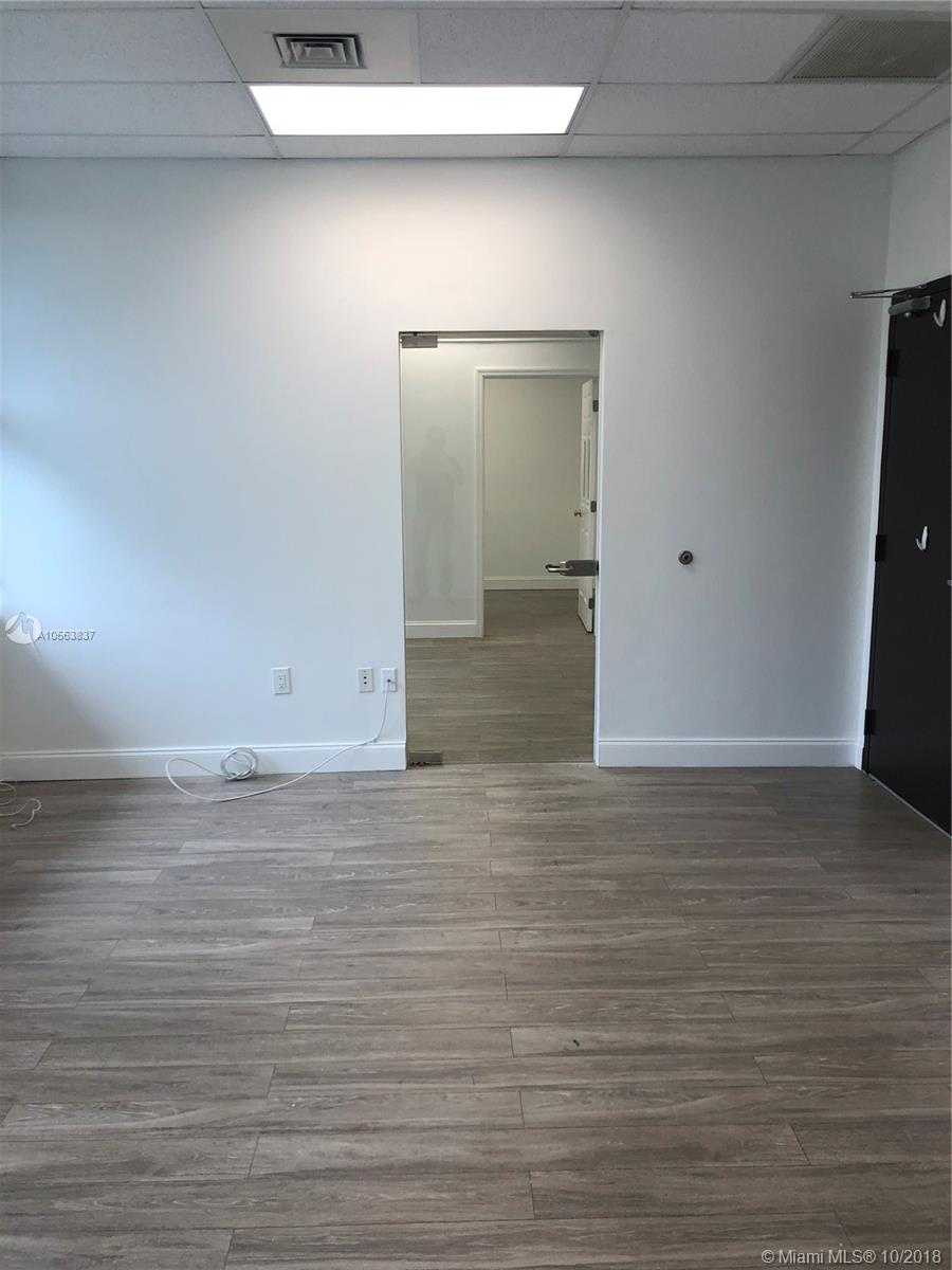 Small Image of 8569 Pines Blvd, Pembroke Pines, FL 33024, USA Number 13
