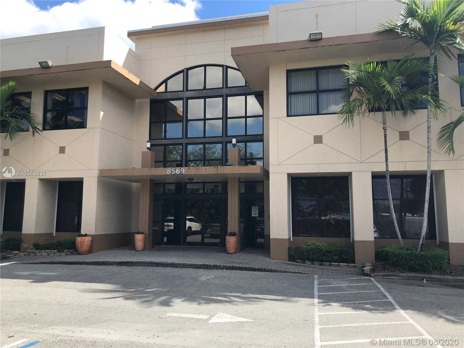 Small Image of 8569 Pines Blvd, Pembroke Pines, FL 33024, USA Number 9
