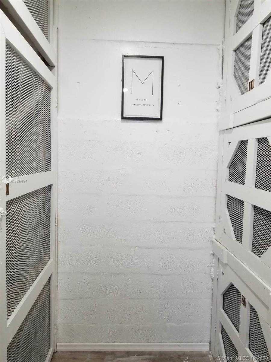 Small Image of 6770 INDIAN CREEK DR #CU-1, Miami Beach Number 12