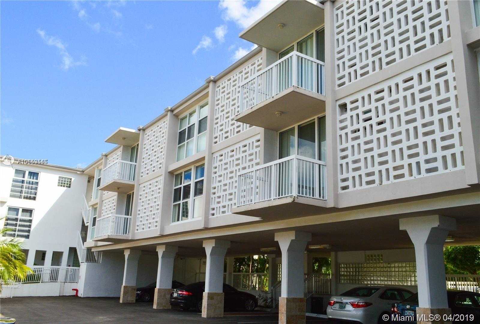 Small Image of 1080 99th St, Bay Harbor Islands, FL 33154, USA Number 2