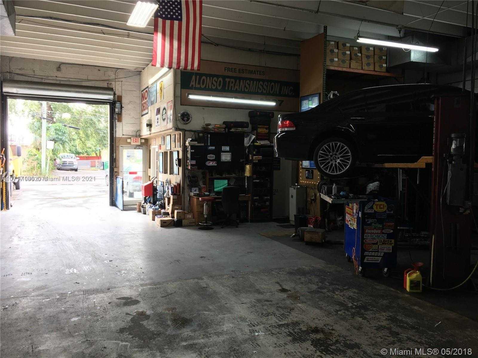Small Image of 1330 SOUTH WEST 70TH AVE #1330, Miami Number 16