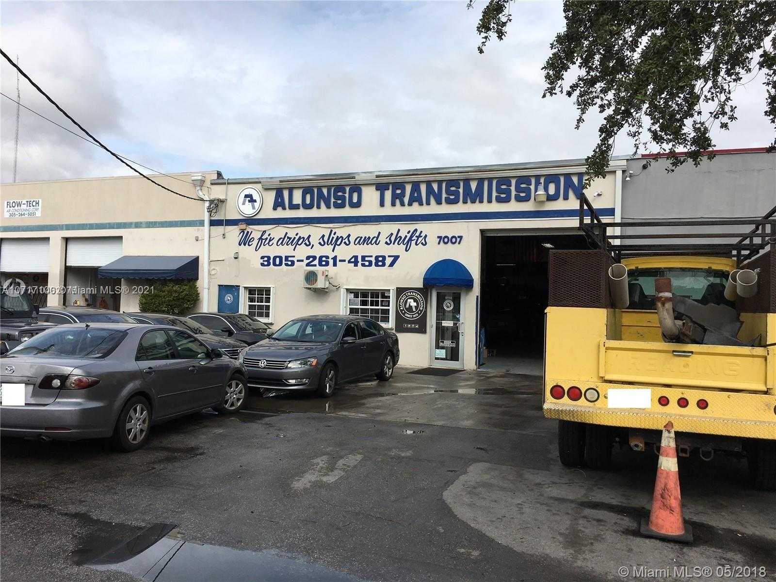 Small Image of 1330 SOUTH WEST 70TH AVE #1330, Miami Number 20