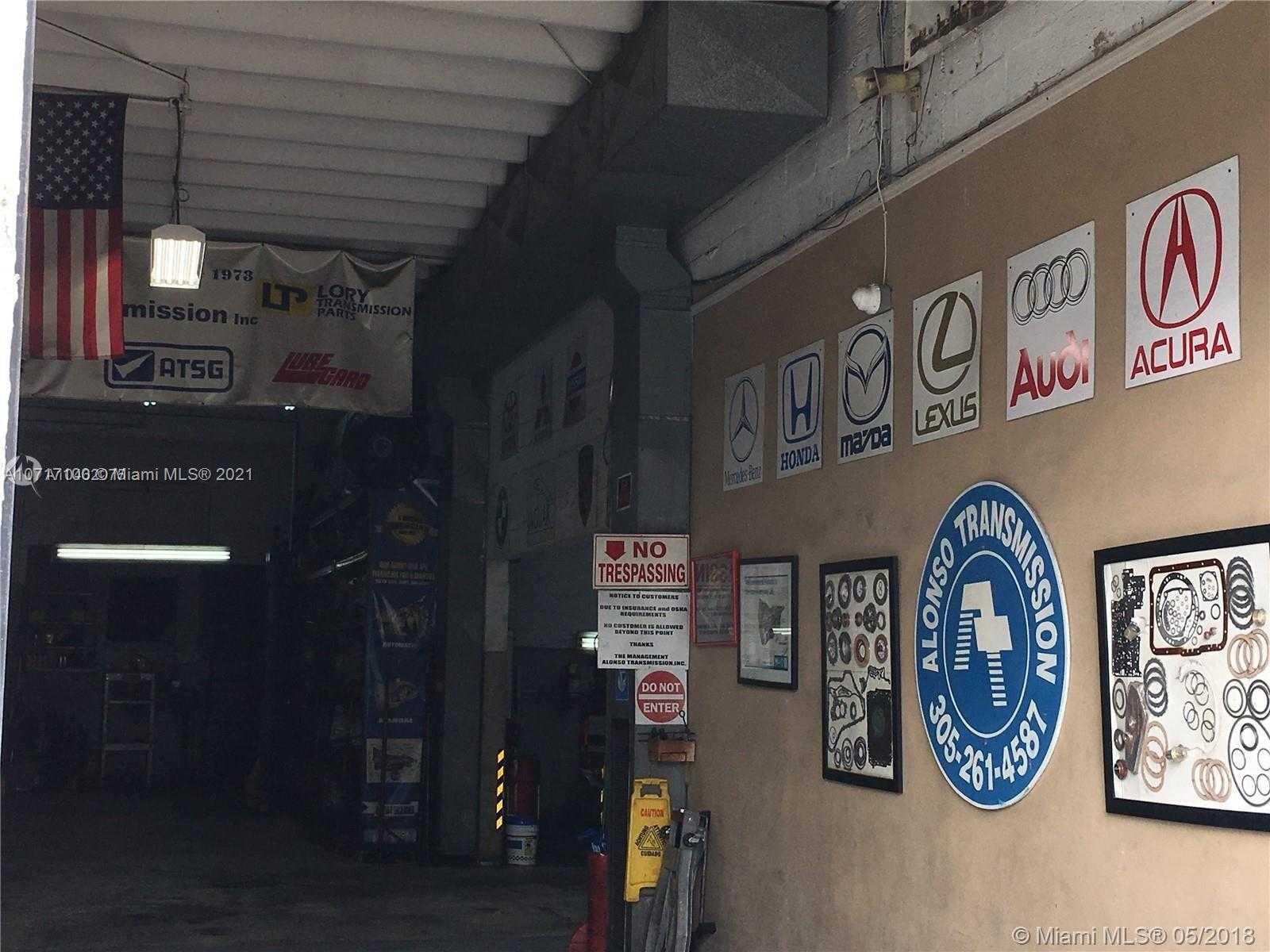 Small Image of 1330 SOUTH WEST 70TH AVE #1330, Miami Number 25