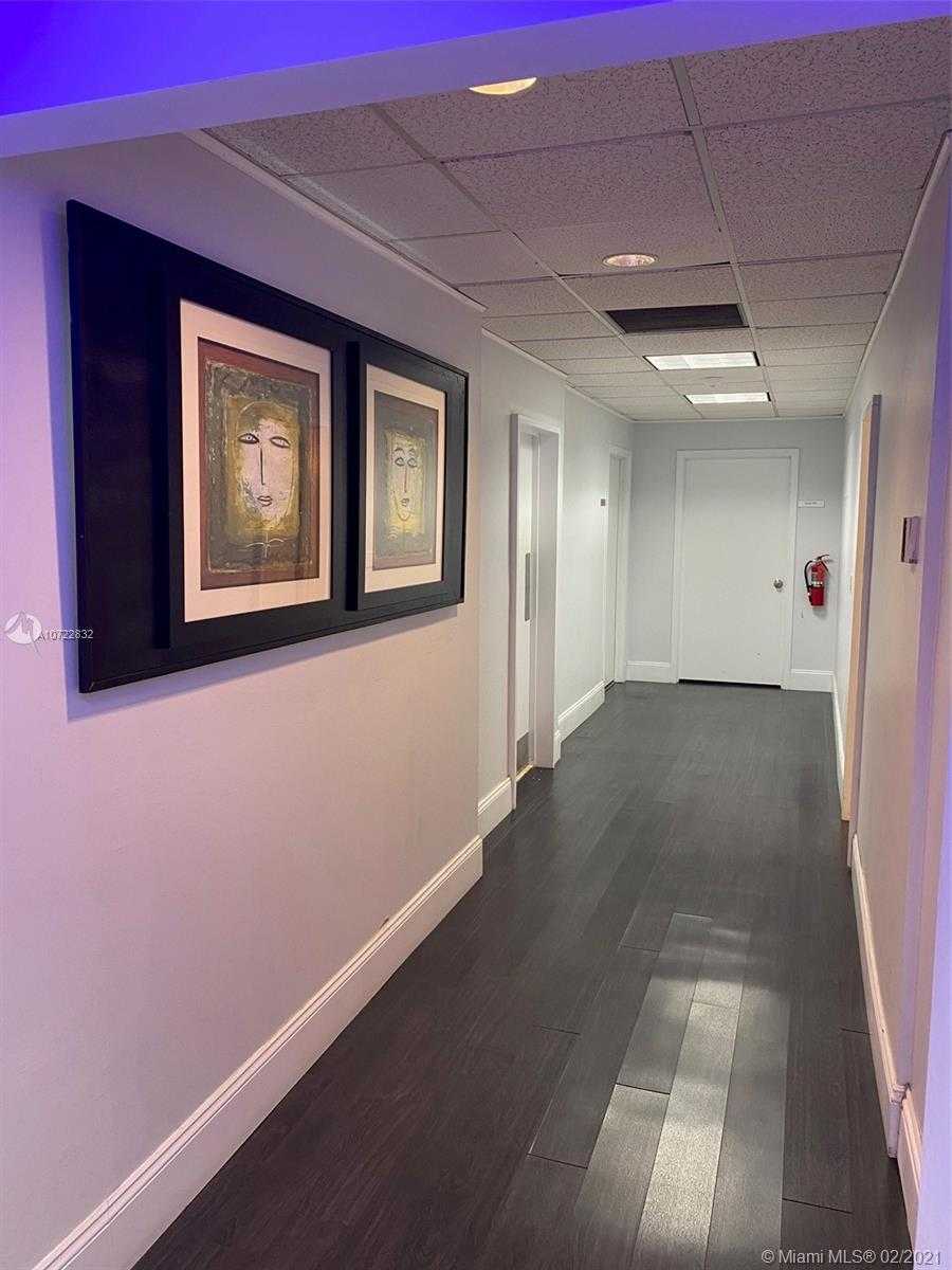 Small Image of 275 COMMERCIAL BLVD #303, Lauderdale By The Sea Number 7