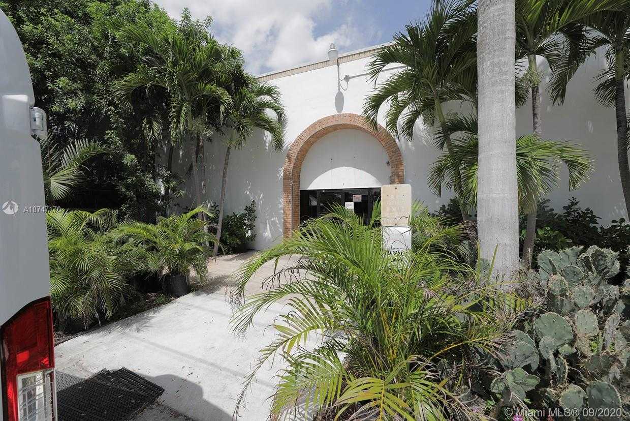 Small Image of 4001 NW 36th Ave, Miami, FL 33142, USA Number 4