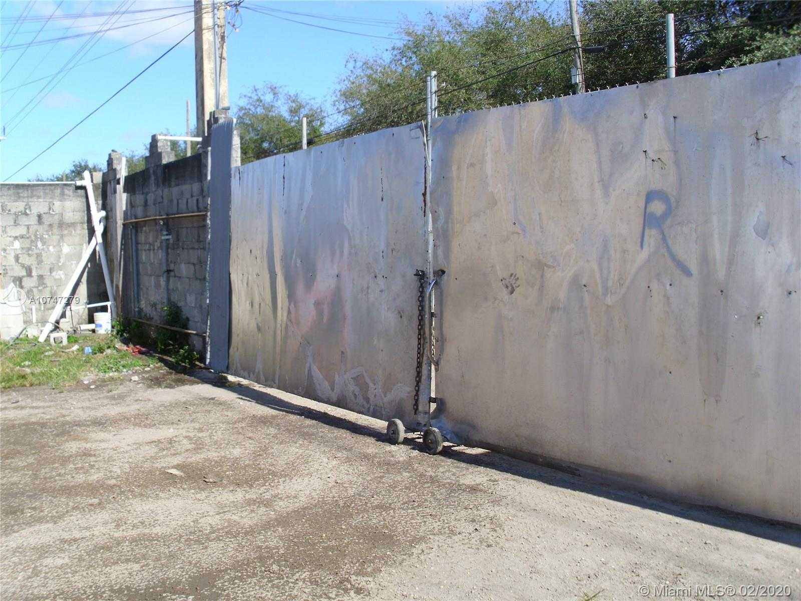 Small Image of 13030 NORTH WEST 30 AVE, Opa-Locka Number 2