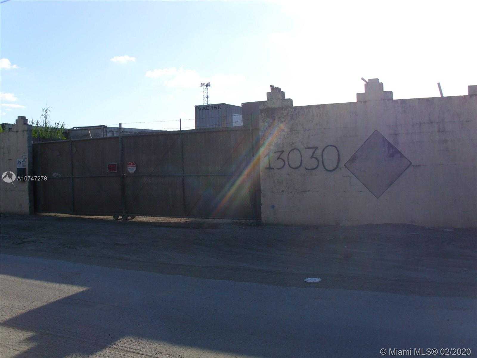 Small Image of 13030 NORTH WEST 30 AVE, Opa-Locka Number 8