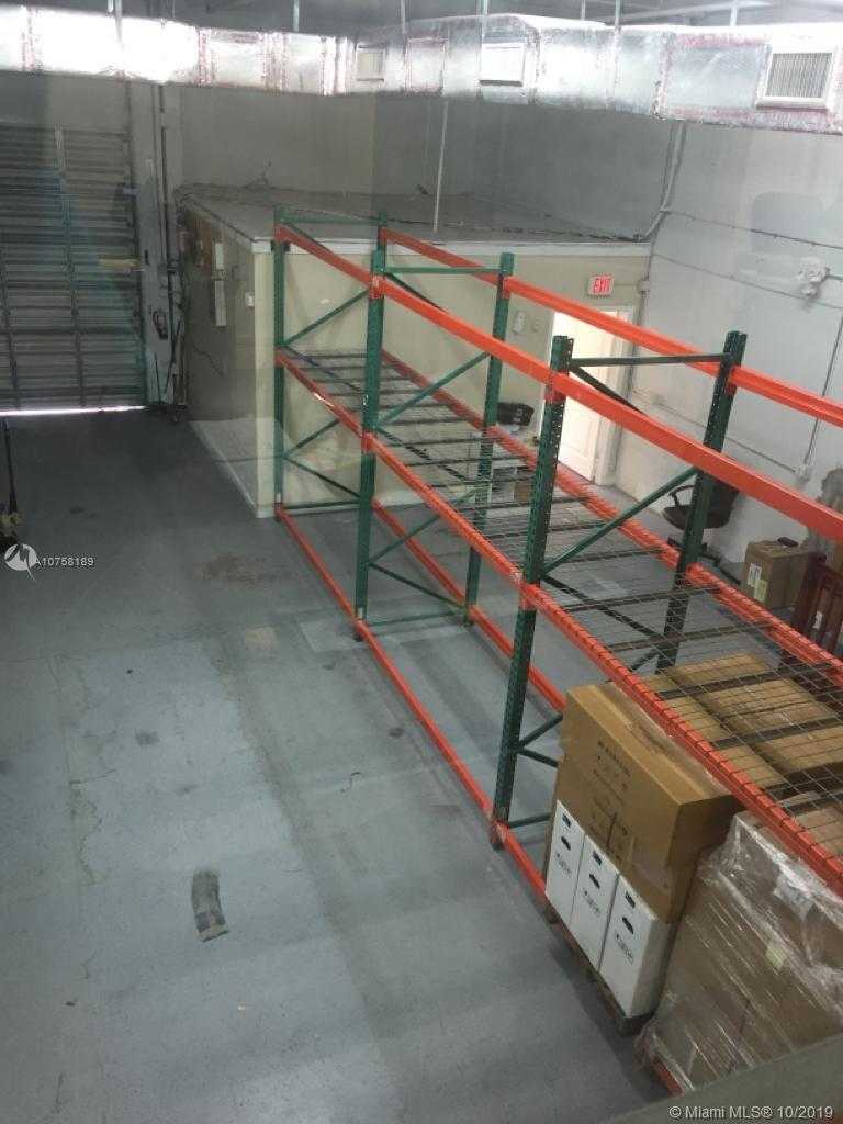 Small Image of 16300 SOUTH WEST 137TH AVE #101, Miami Number 12