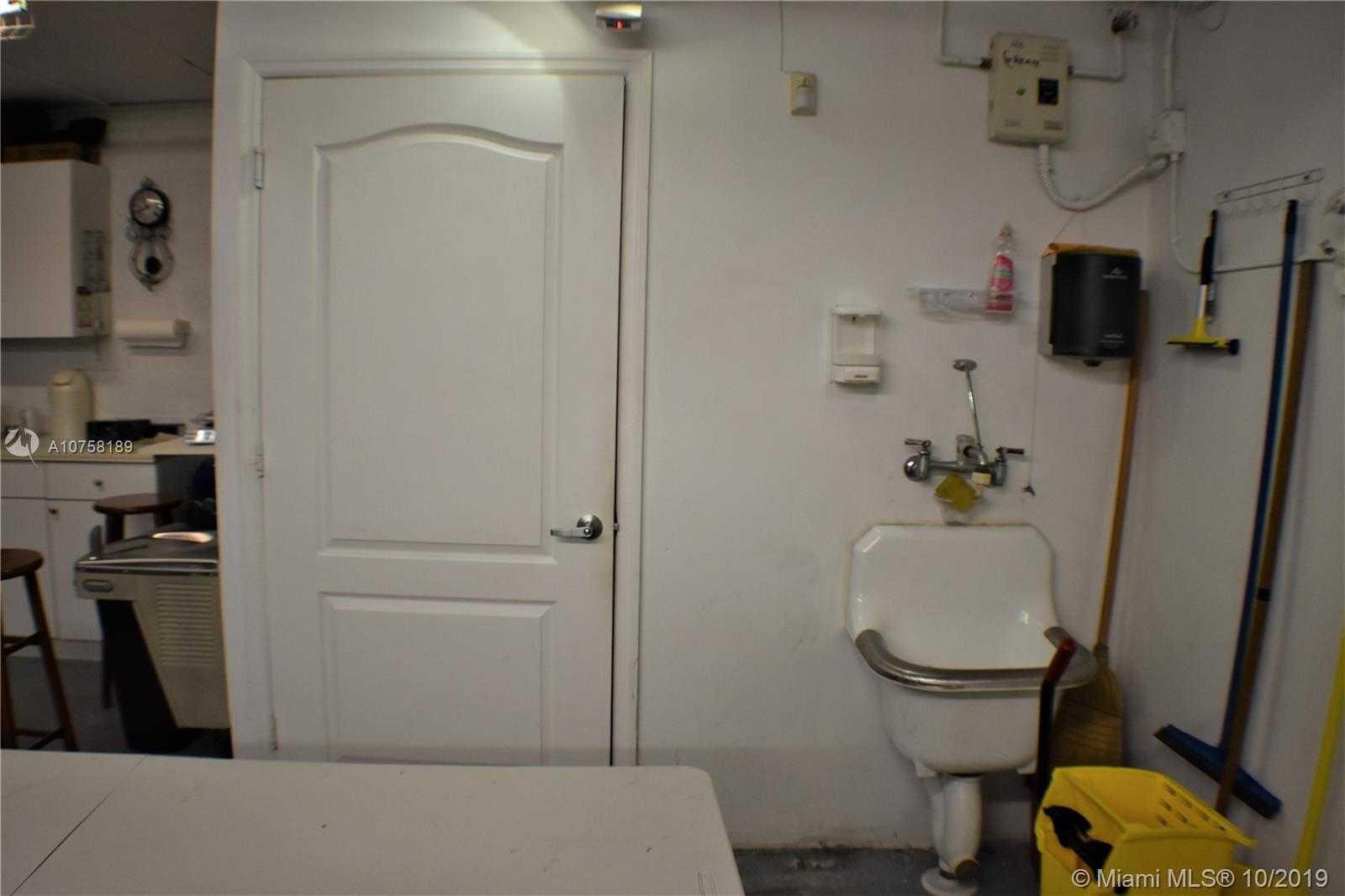 Small Image of 16300 SOUTH WEST 137TH AVE #101, Miami Number 18