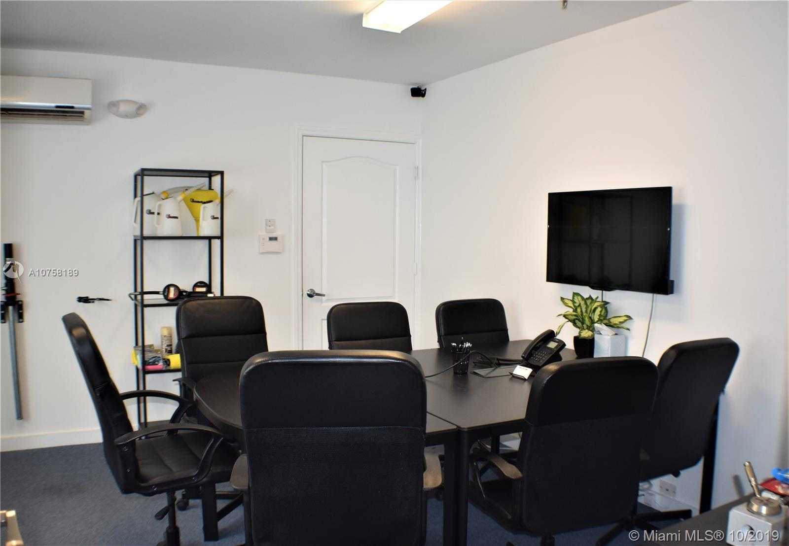 Small Image of 16300 SOUTH WEST 137TH AVE #101, Miami Number 6