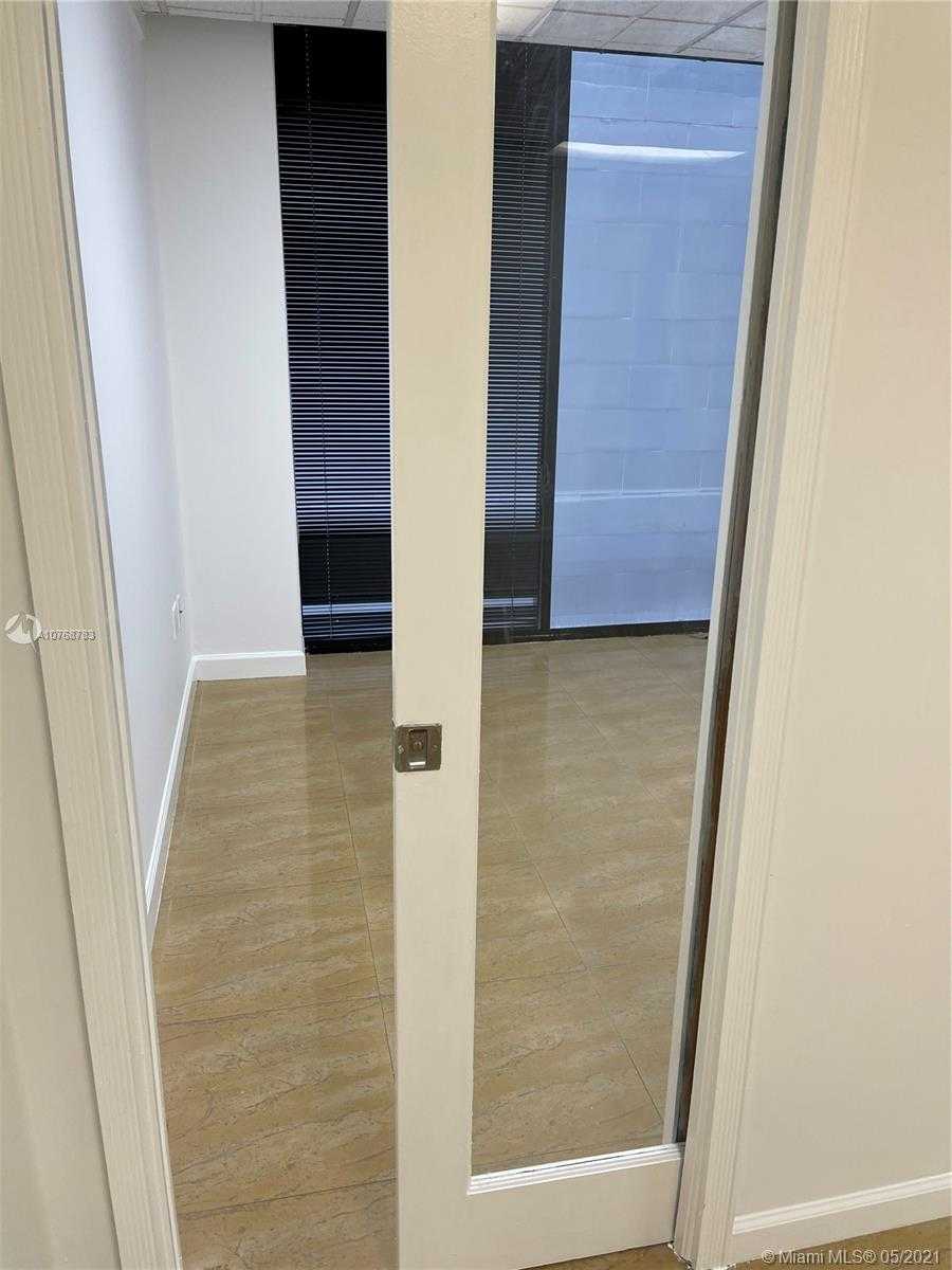 Small Image of 1110 BRICKELL AVE #317A,317B, Miami Number 6
