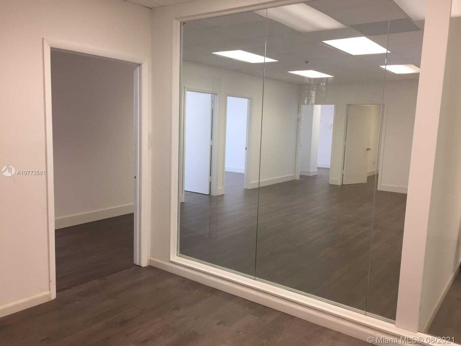 Small Image of 150 SOUTH EAST 2ND AVE #511, Miami Number 7