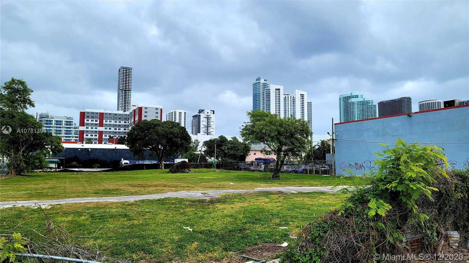Small Image of 90 NORTH EAST 24TH ST, Miami Number 13