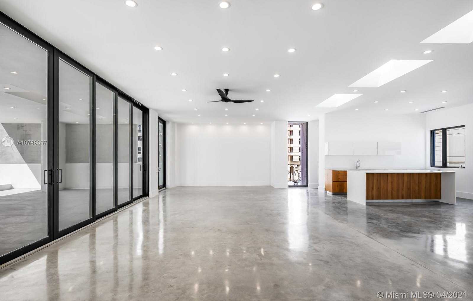 Small Image of 3070 SOUTH WEST 38TH CT, Miami Number 15