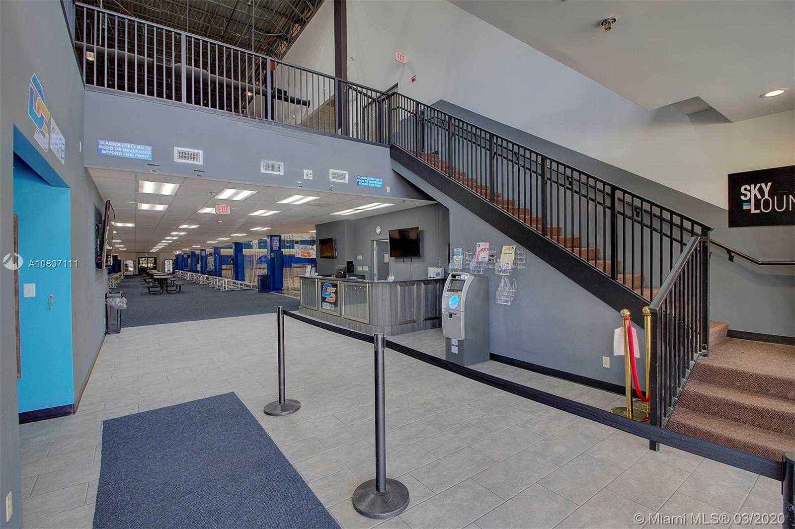 Small Image of 3650 SOUTH WEST 10TH ST, Deerfield Beach Number 8