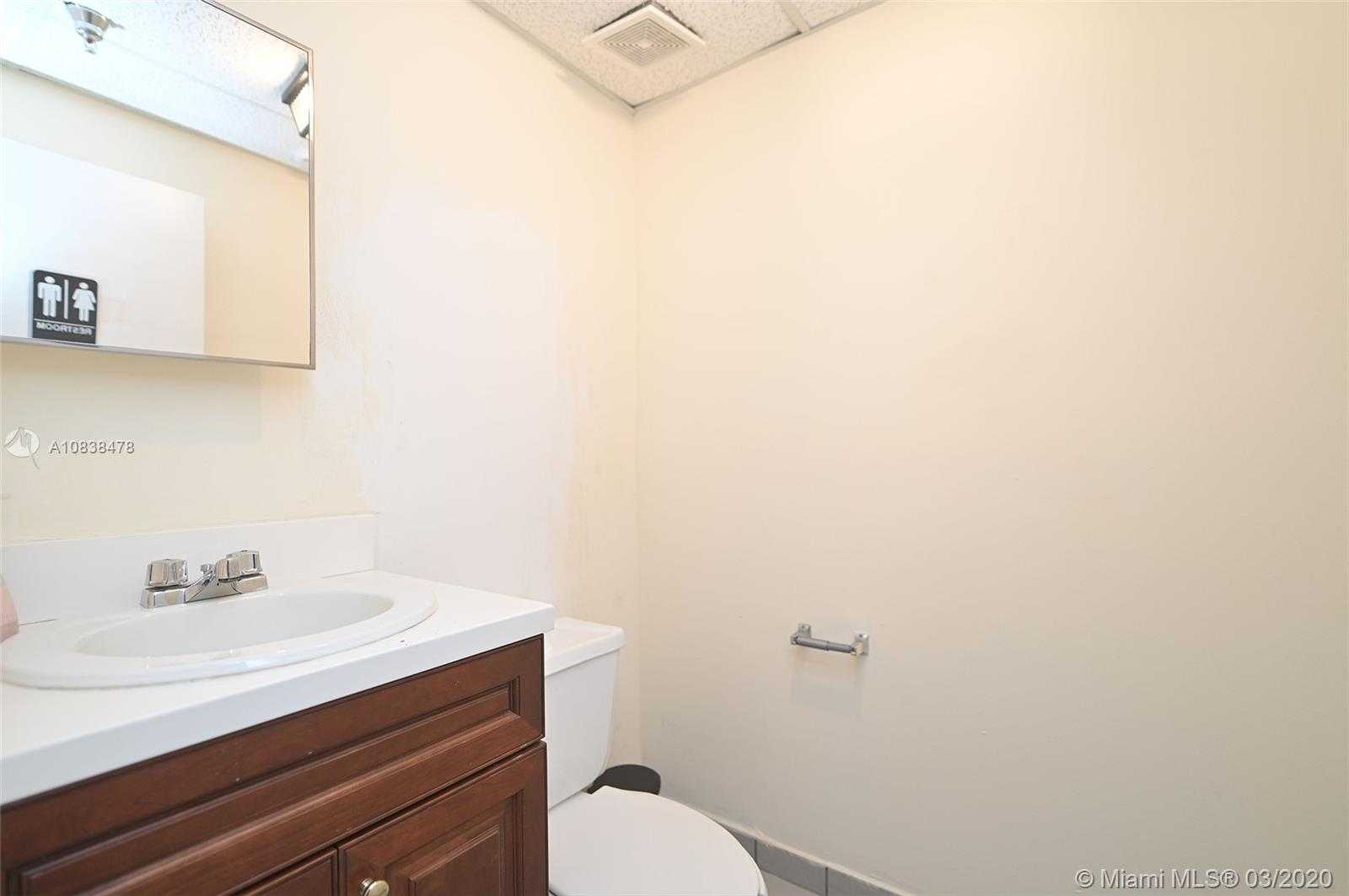 Small Image of 3130 WEST 15TH AVE, Hialeah Number 13