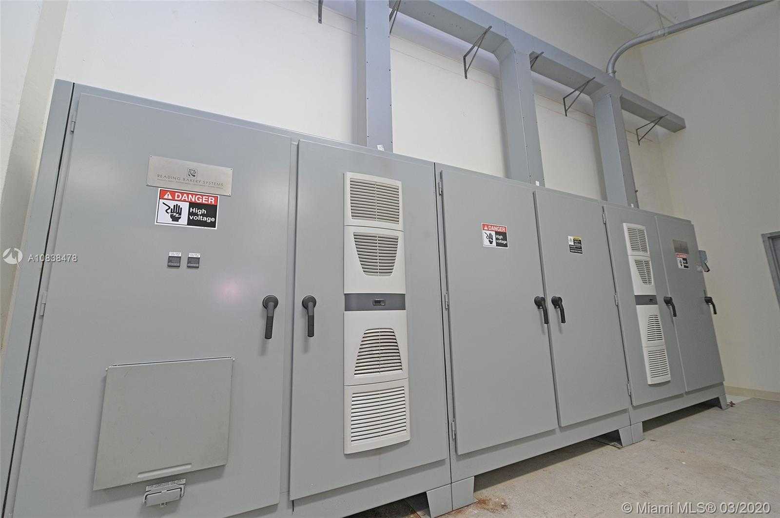 Small Image of 3130 WEST 15TH AVE, Hialeah Number 33