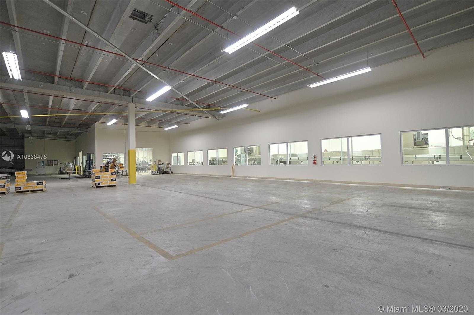 Small Image of 3130 WEST 15TH AVE, Hialeah Number 52