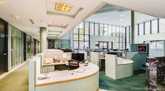 Small Image of 1800 NORTH WEST 89TH PL, Doral Number 20