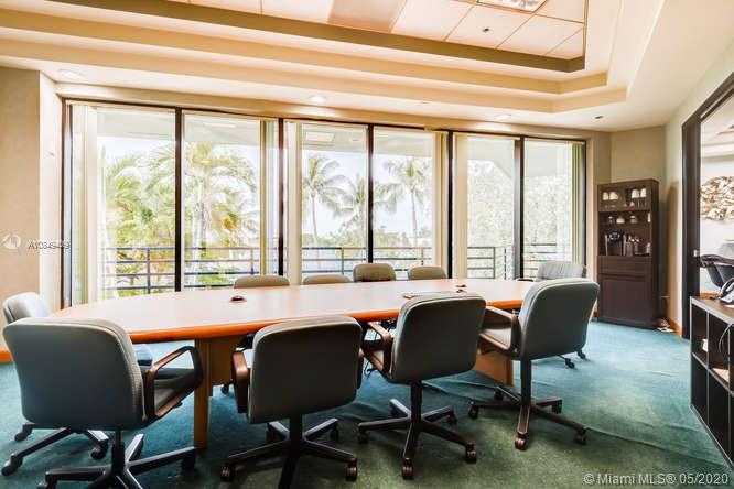 Small Image of 1800 NORTH WEST 89TH PL, Doral Number 23