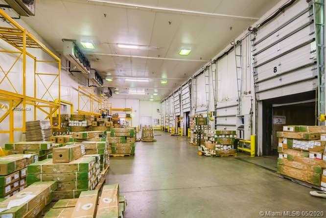 Small Image of 1800 NORTH WEST 89TH PL, Doral Number 29