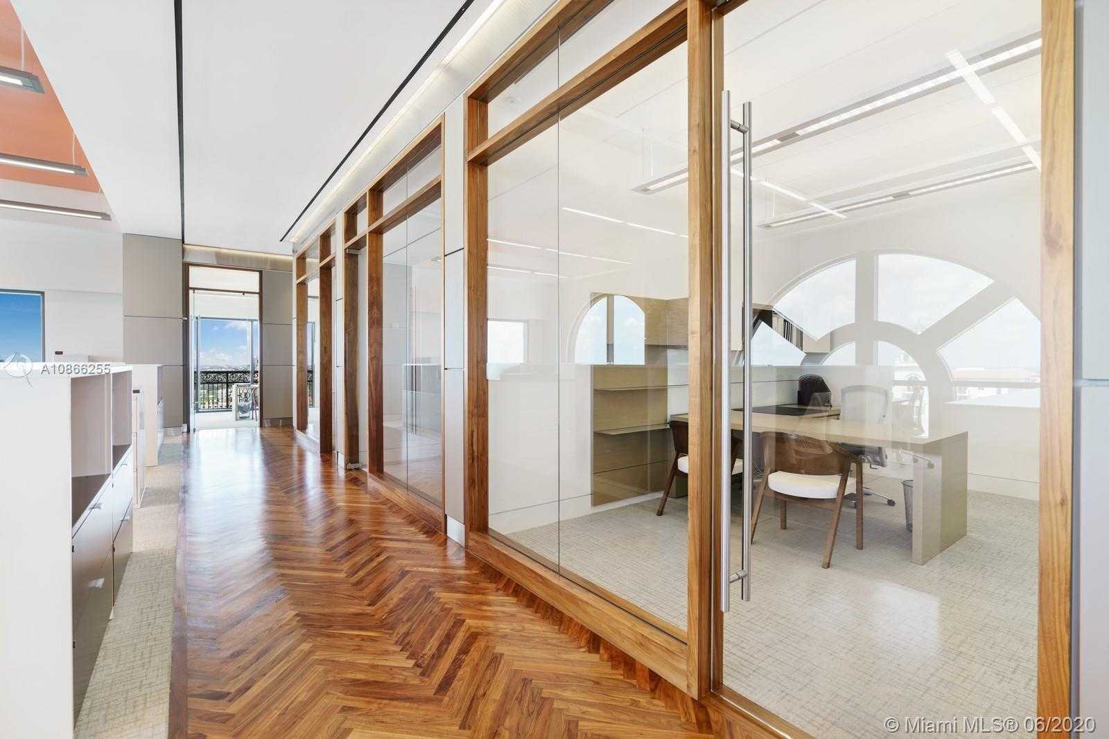 Small Image of 2020 PONCE DE LEON BLVD #PH2, Coral Gables Number 19
