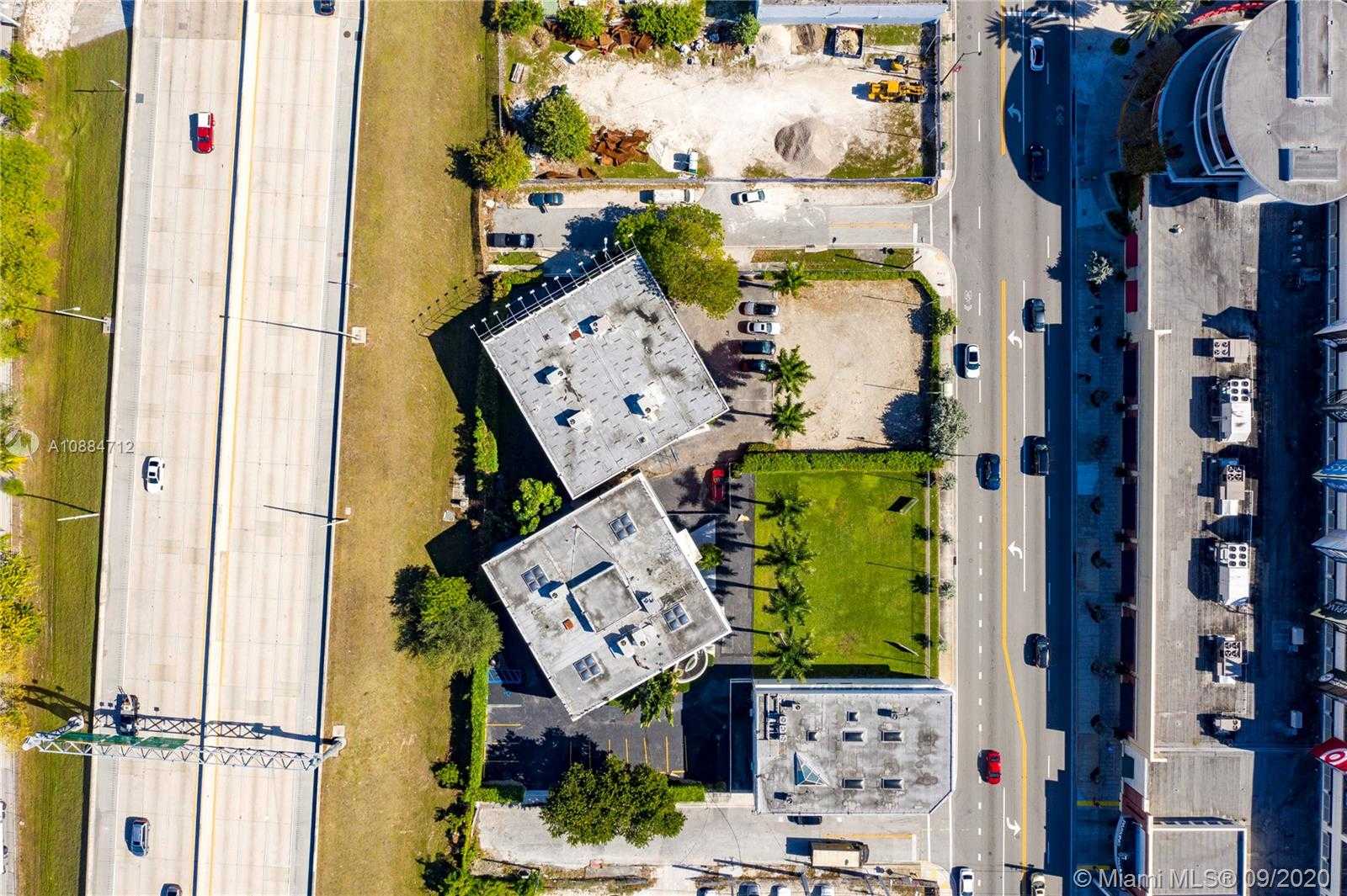 Small Image of 3620 NORTH EAST MIAMI PL, Miami Number 16