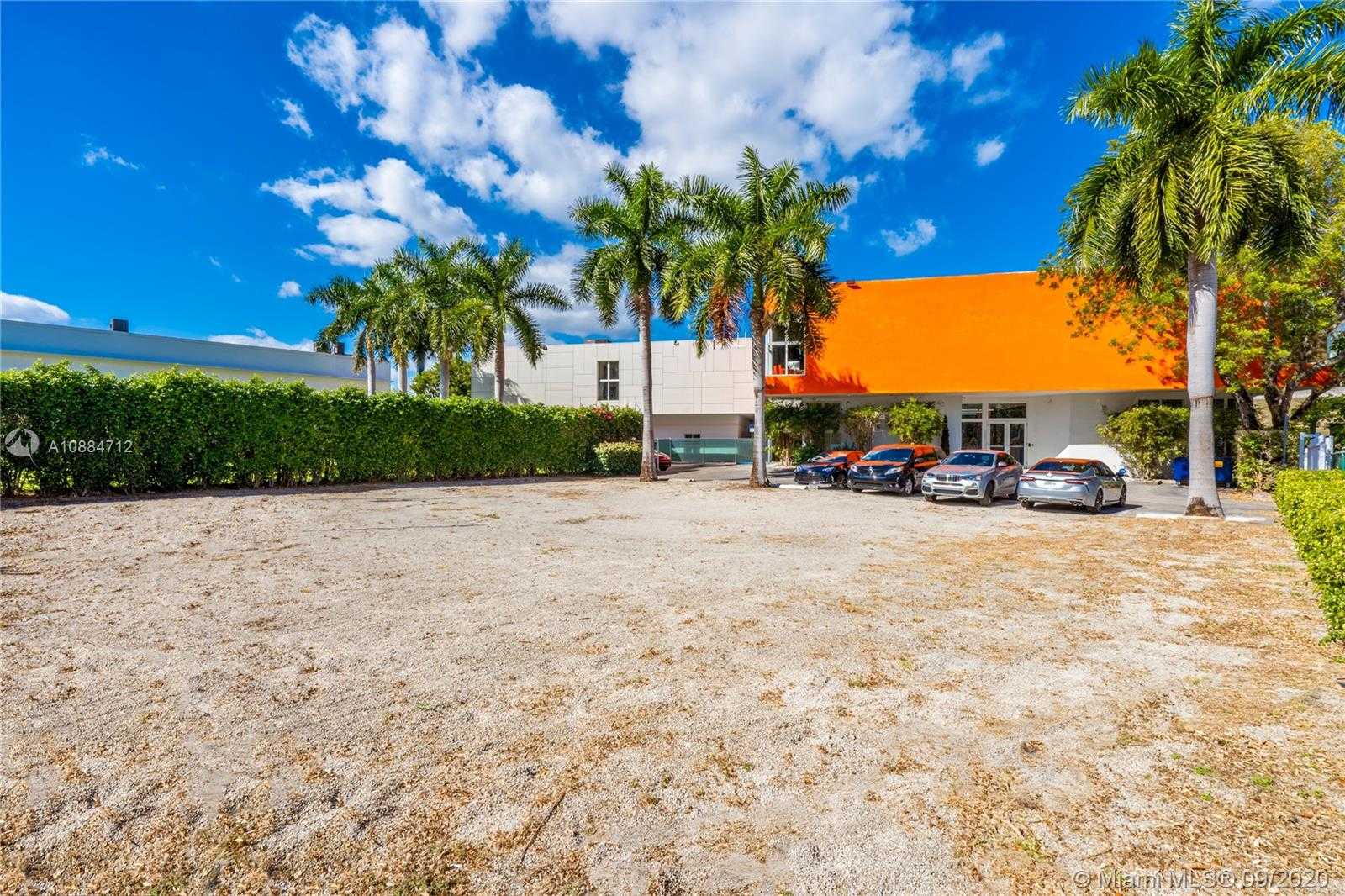 Small Image of 3620 NORTH EAST MIAMI PL, Miami Number 2