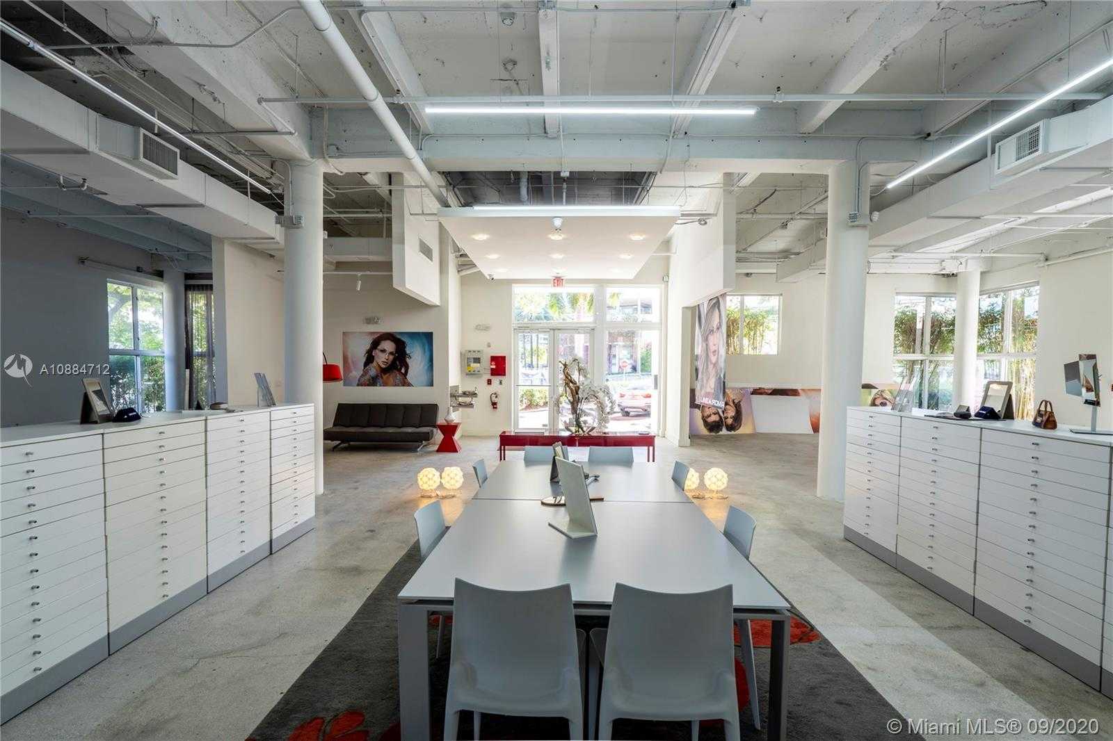 Small Image of 3620 NORTH EAST MIAMI PL, Miami Number 32