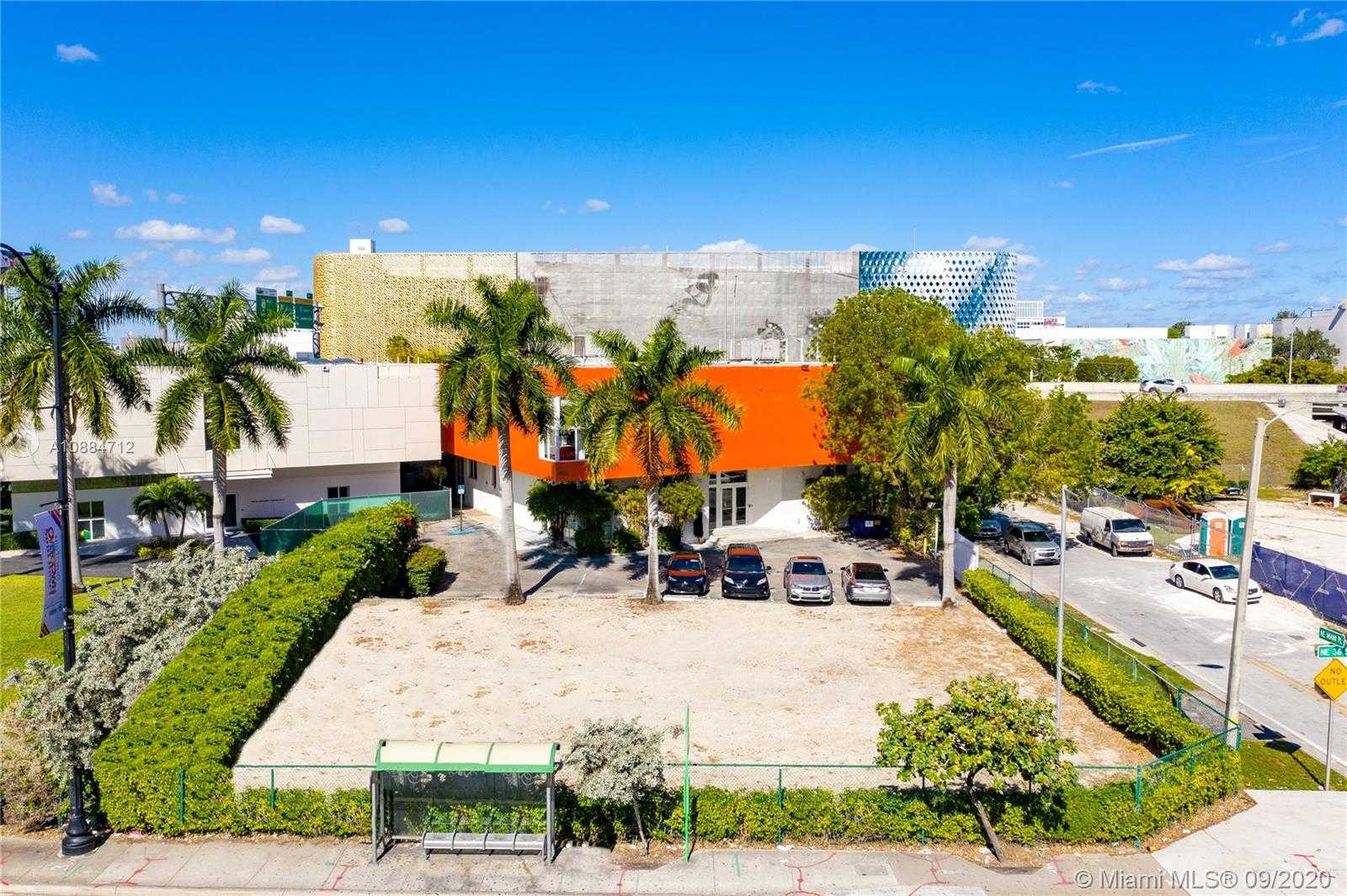 Small Image of 3620 NORTH EAST MIAMI PL, Miami Number 4