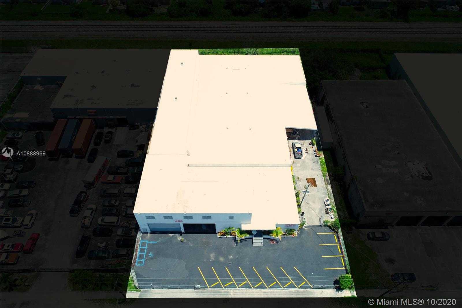 Small Image of 1280 NORTH WEST 74TH ST, Miami Number 4