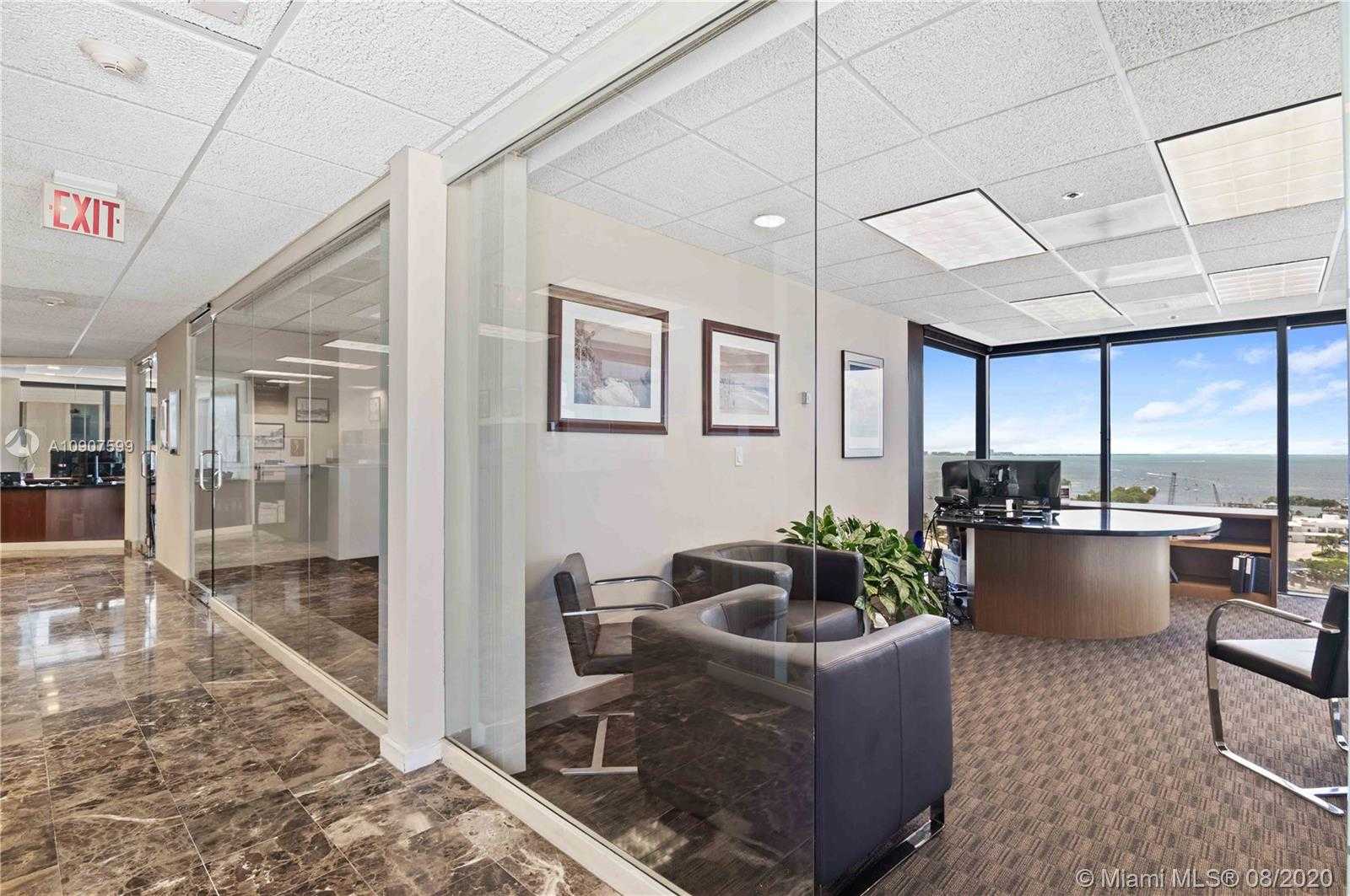 Small Image of 2665 SOUTH BAYSHORE DR #PH1, Miami Number 11